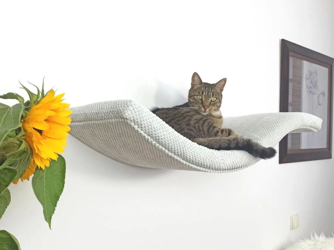 cat-wall-shelf-playful-curve-left-100-cm