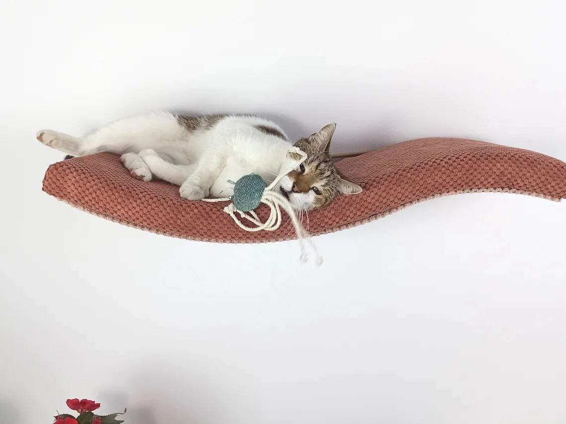 cat-wall-shelf-playful-curve-left-100-cm