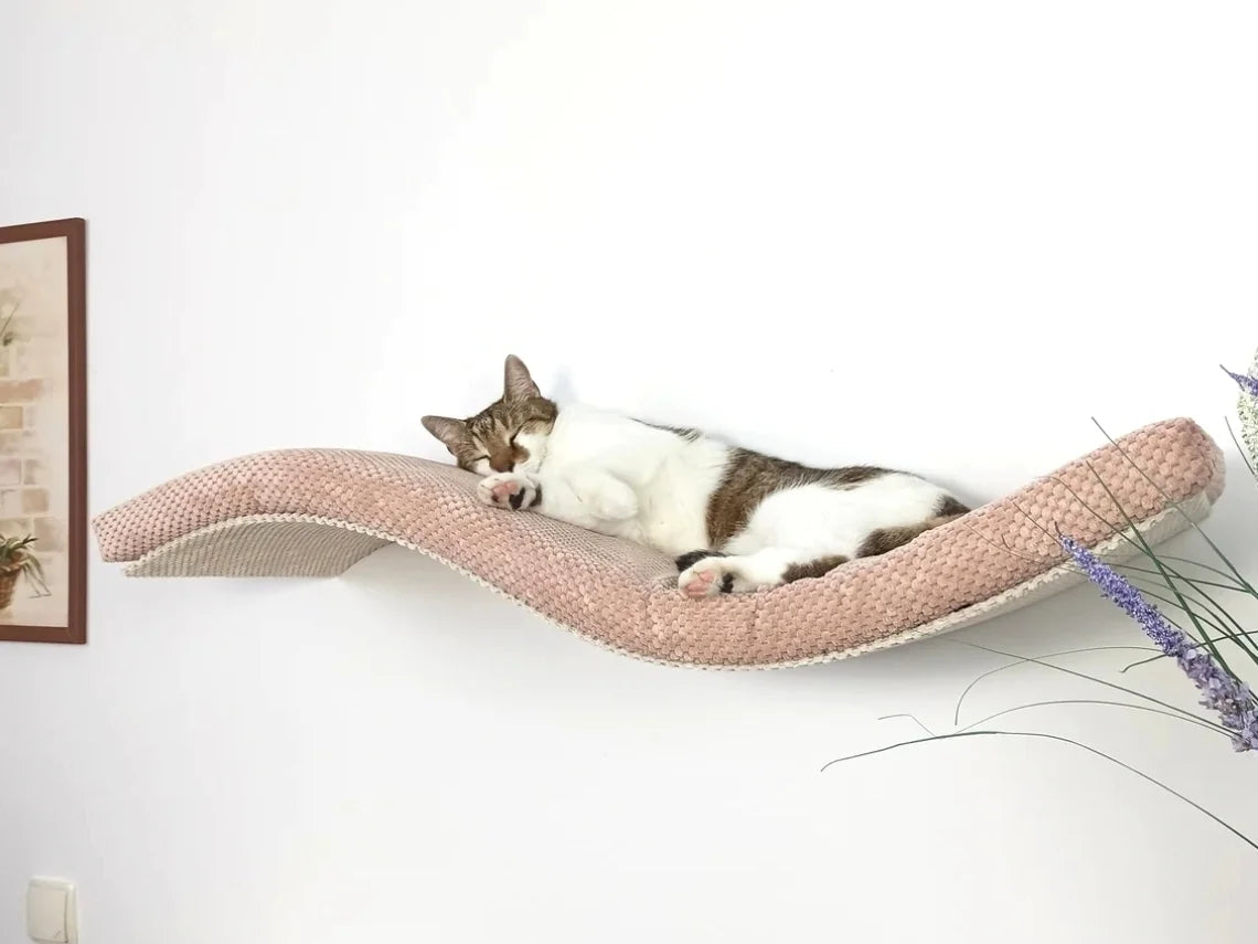 cat-wall-shelf-the-playful-curve-right-95-cm