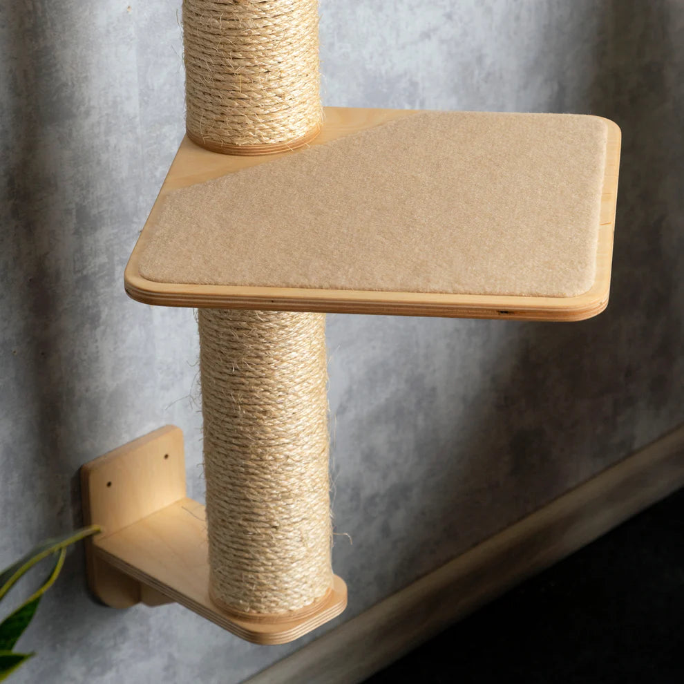 deluxe-cat-tree-with-plush-bed