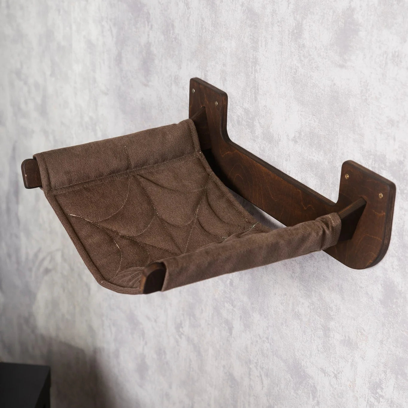 durable-cat-hammock-elevated-wall-bed