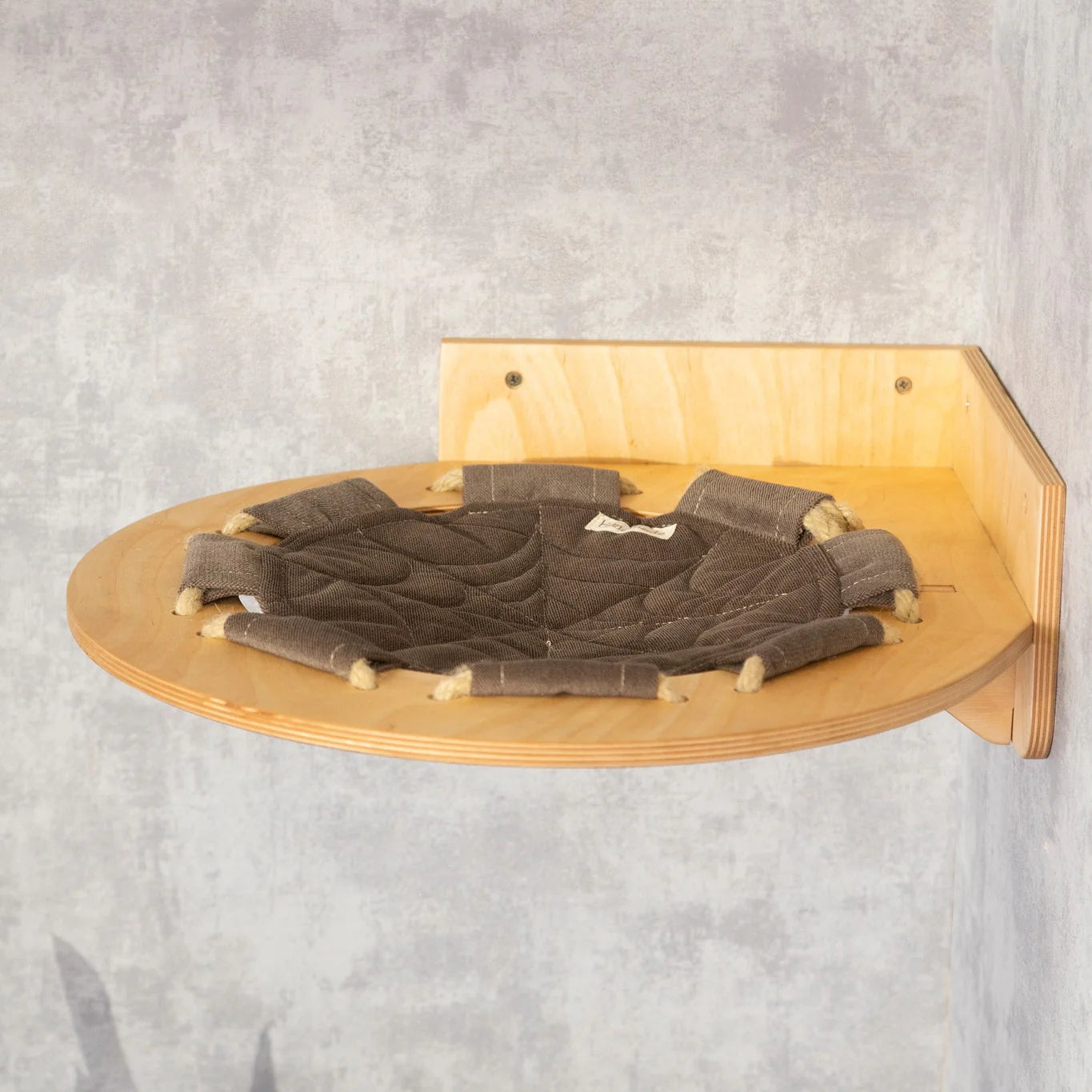 handmade-cat-round-hammock