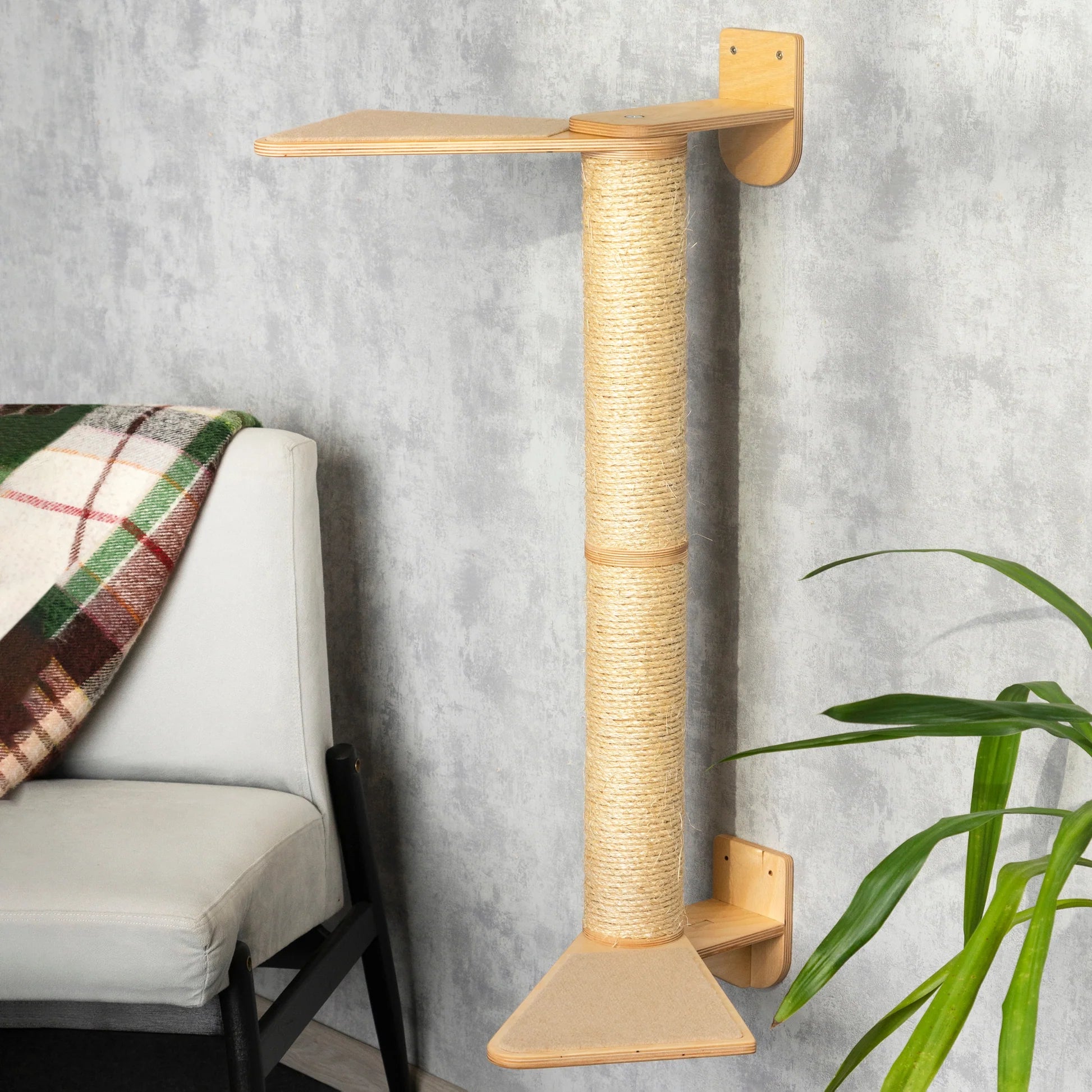 innovative-cat-scratching-post-with-climbing-steps