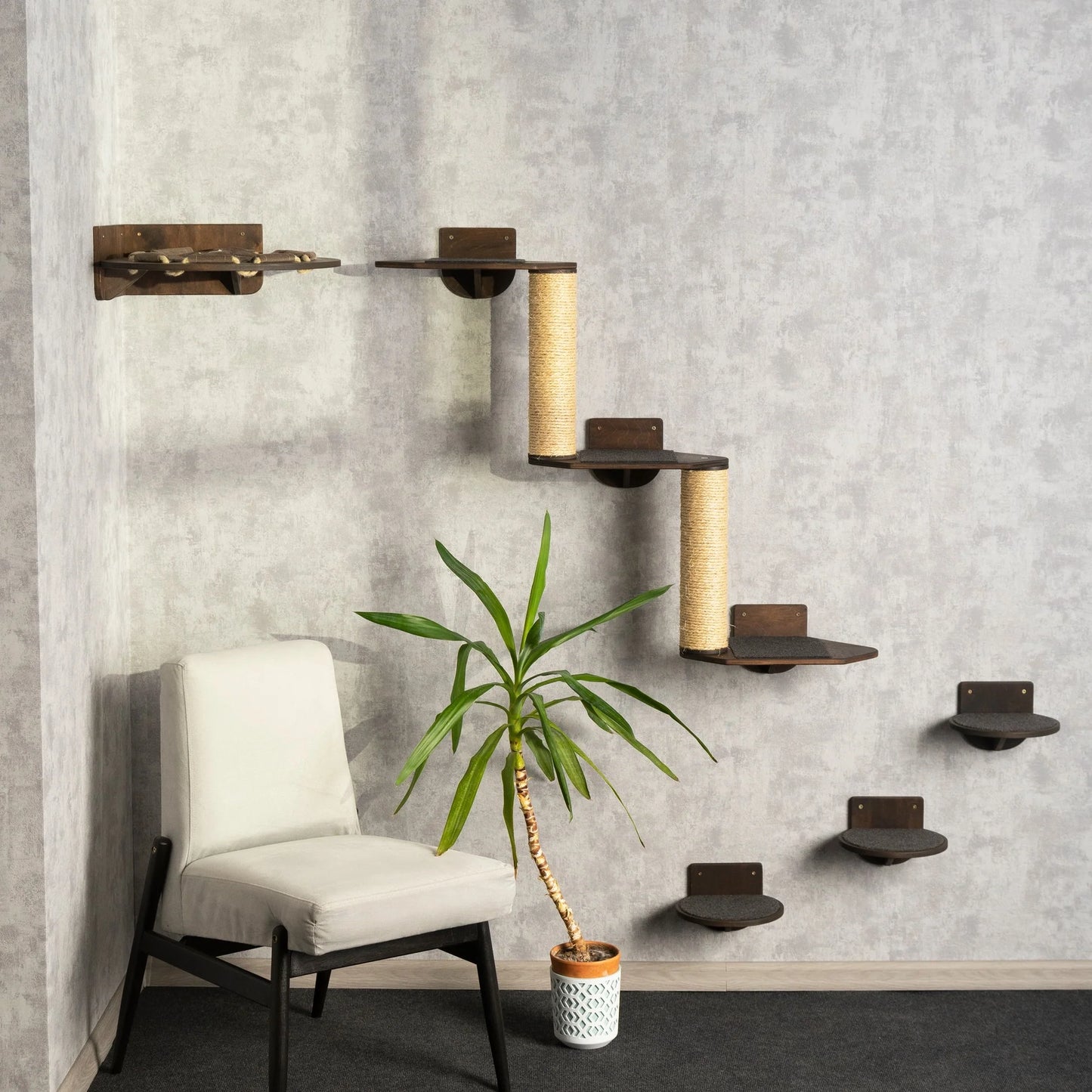 luxurious-cat-tree-with-hammock-shelves