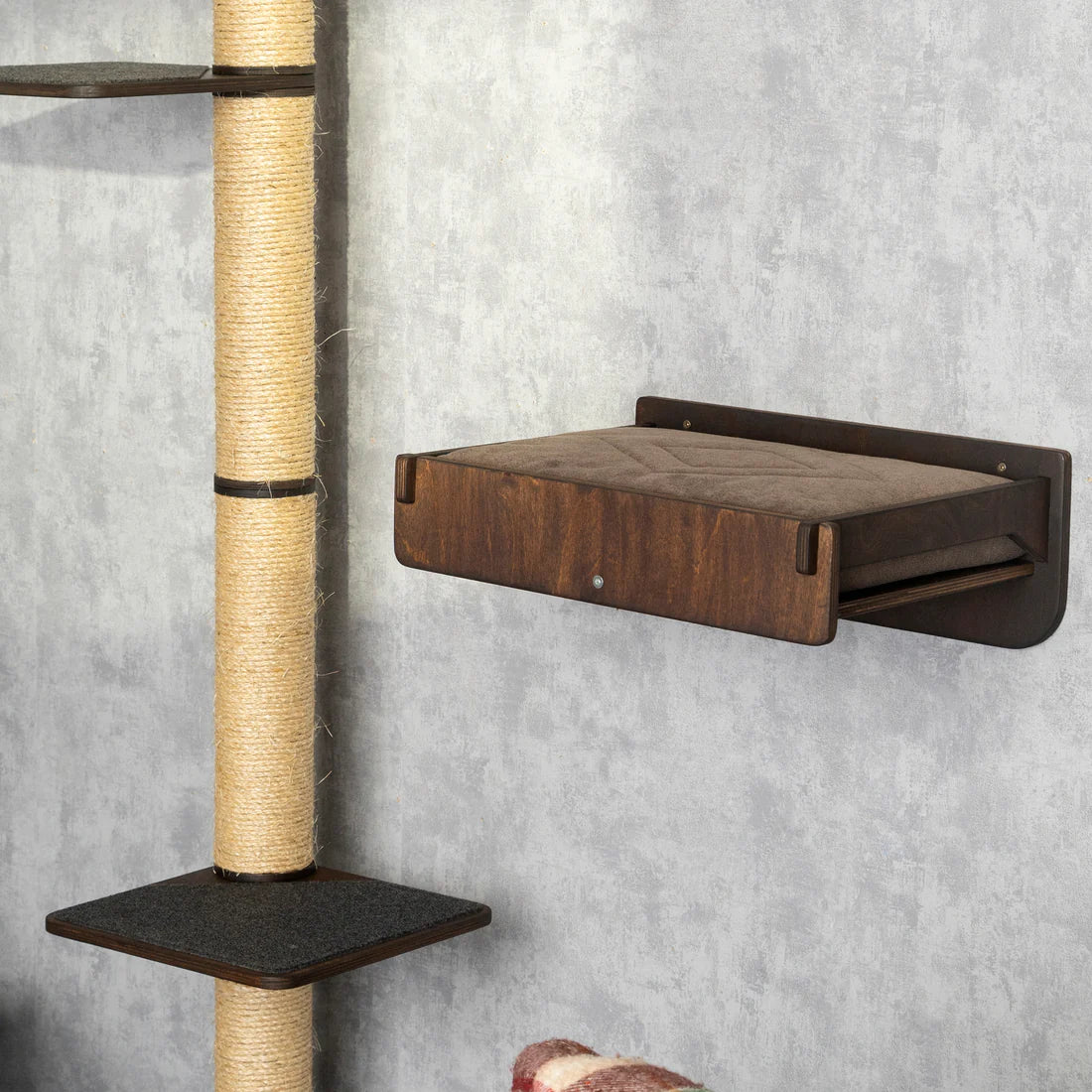 multi-level-cat-tree-with-cozy-bed-and-convenient-feeder