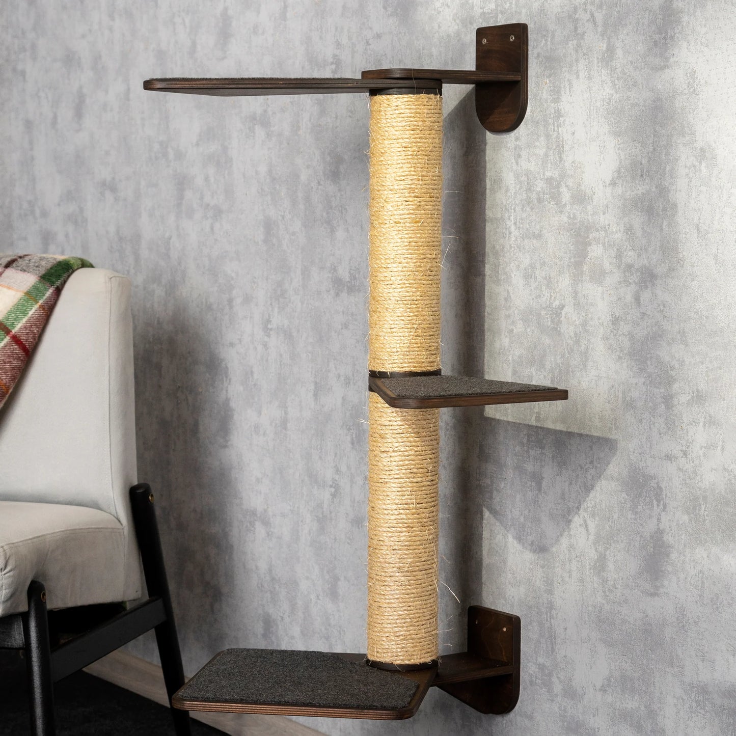 premium-cat-scratching-post-with-shelves