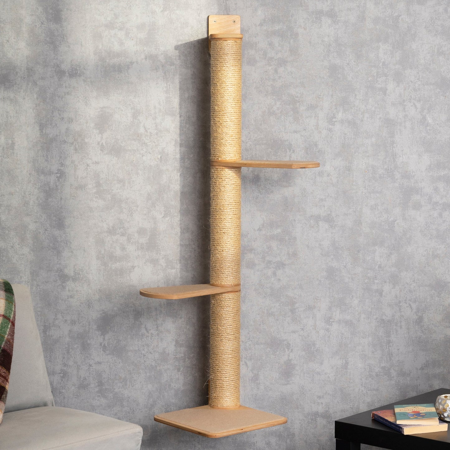 space-saving-cat-tree-with-built-in-cat-shelves