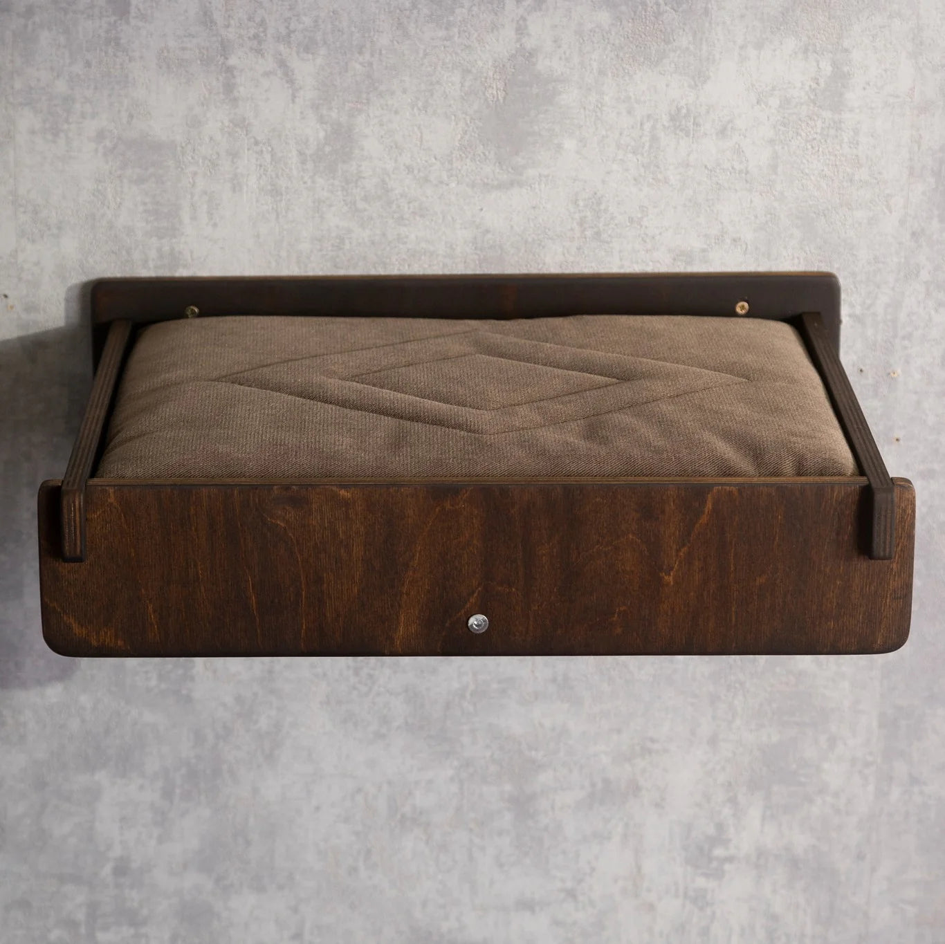 stylish-and-comfortable-cat-bed