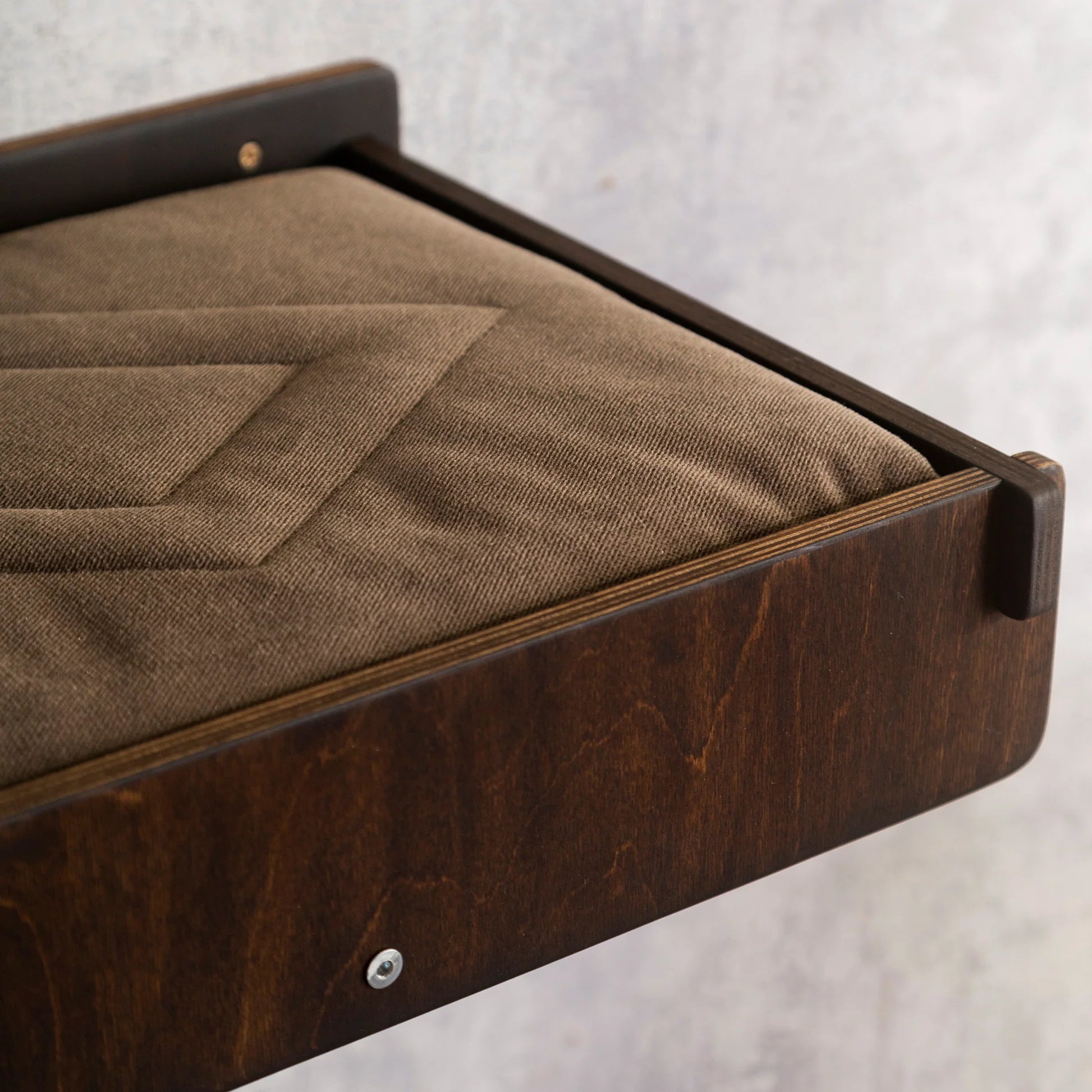 stylish-and-comfortable-cat-bed