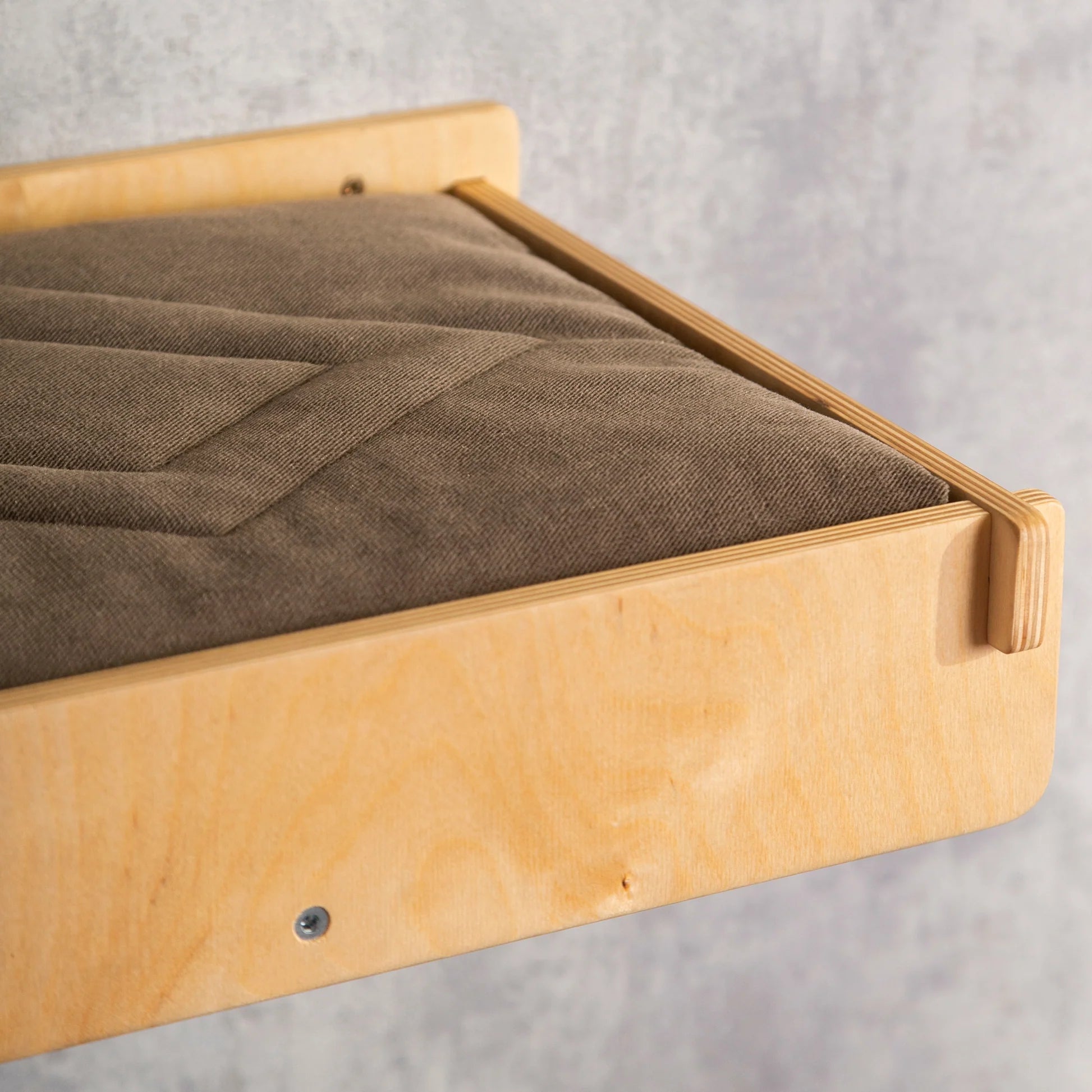 stylish-and-comfortable-cat-bed