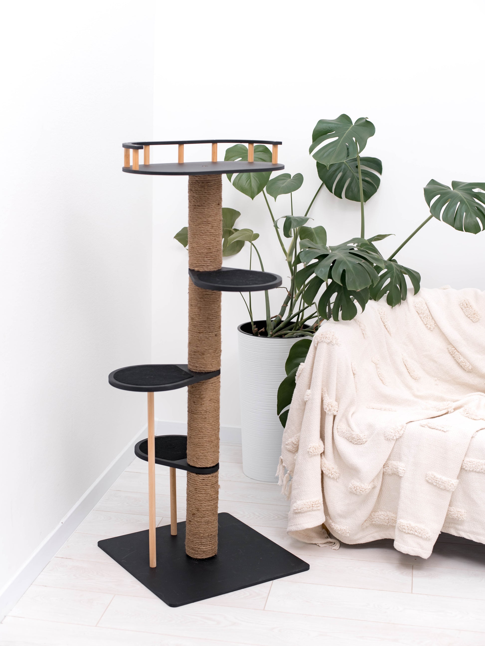 modern-cat-tree