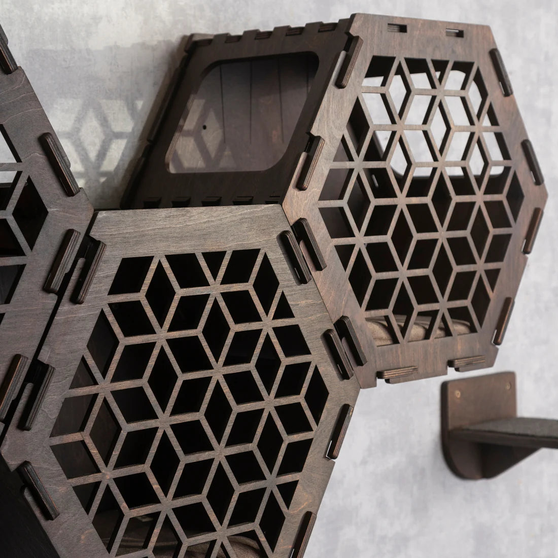 Multi-Level Cat House with Integrated Scratching Post - Modern Cat